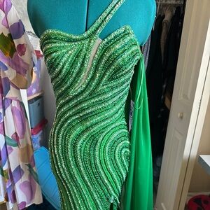 Jovani Vibrant Green Sequin Prom Dress